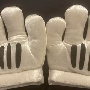 USED mickey mouse gloves